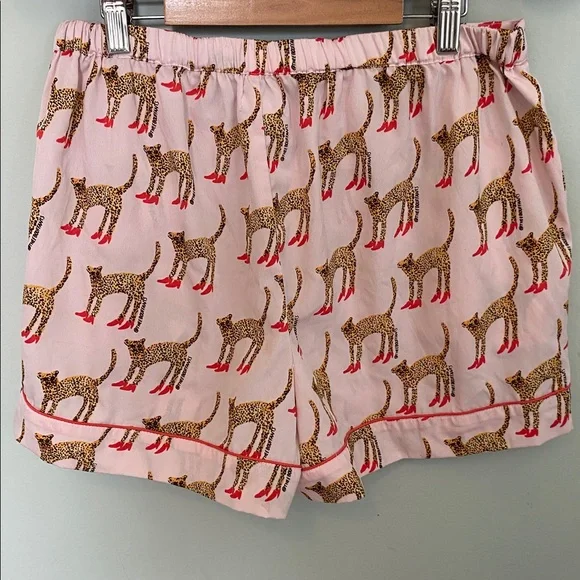 Bouffants & Broken Hearts Women’s Pink Cheetah in Heels Pajama Set Size Medium - Picture 9 of 10
